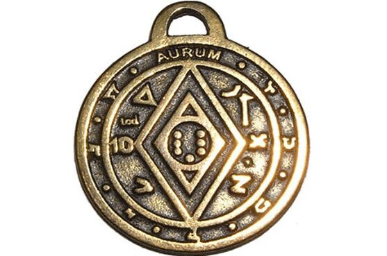 Amuleto de moeda para fortuna e fortuna